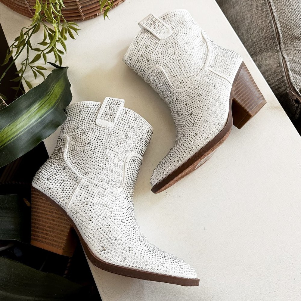 NEW🔥 White Silver Rhinestone Crystal Cowgirl Cowboy Western Ankle Booties Boots - Picture 2 of 6